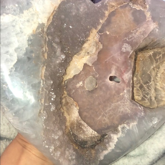 Huge COLLECTORS PIECE Amethyst Heart Crystal Geode - Picture 4 of 16